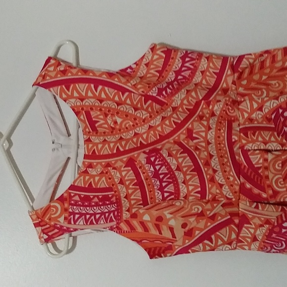 NWOT Bold Geo Print Sleeveless Dress - Picture 4 of 11